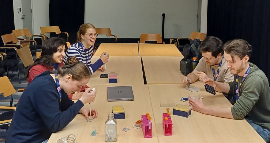 CDT students getting hands-on practice with various organ-chip platforms.